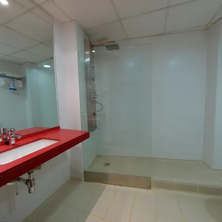 Galeon Otel 3*