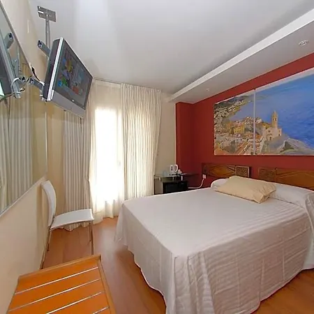 Galeón Hotel 3*