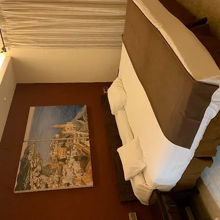 מלון Galeon