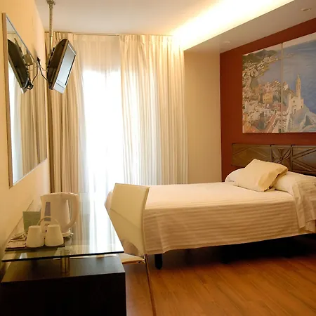 Galeón Hotel 3*