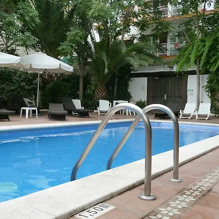 호텔 갈레온 시체스